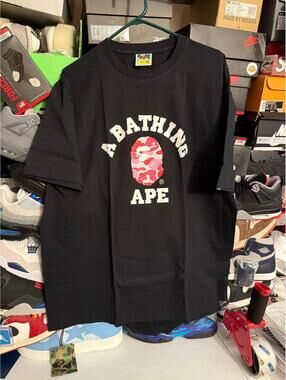 Bape tee Black/Pink SZ 2Xl